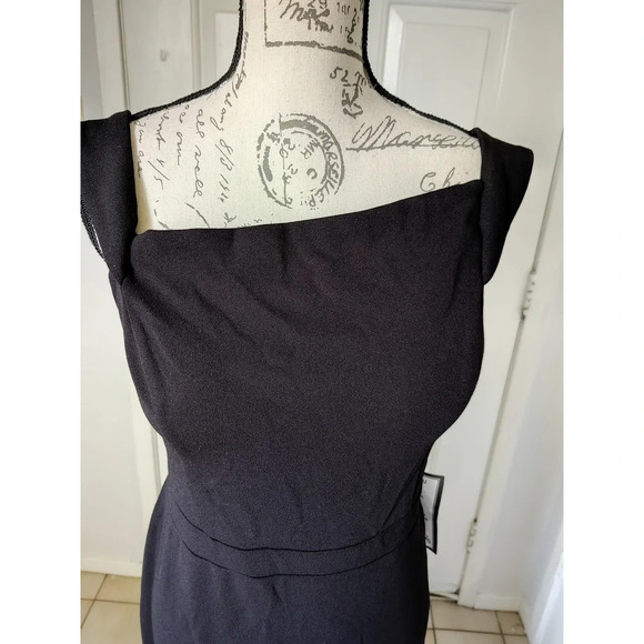 Xscape Black Sleeveless Long Gown Formal Dress Asymmetrical Neckline Size 10 - Picture 5 of 10